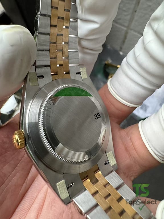 Rolex Datejust 41 Wimbledon Two-Tone Smooth Bezel - 6