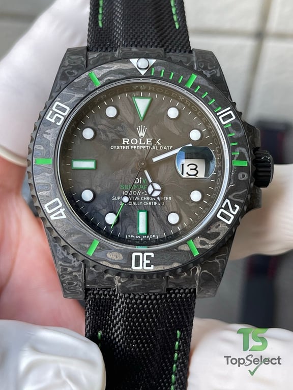 Rolex Submariner DiW Carbon Fiber Green Ghost - 11
