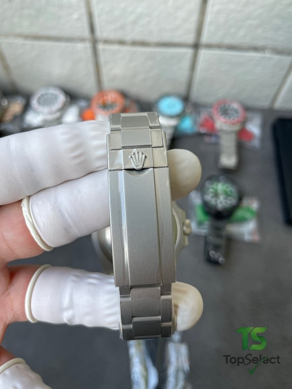 Rolex Submariner DiW Carbon Fiber Edition - 2