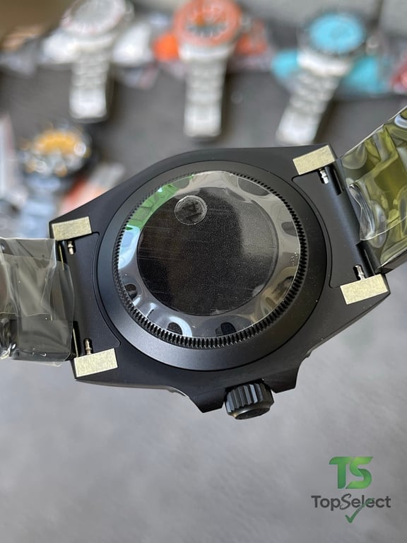 Rolex Submariner DiW Carbon Bezel Green Dial - 9