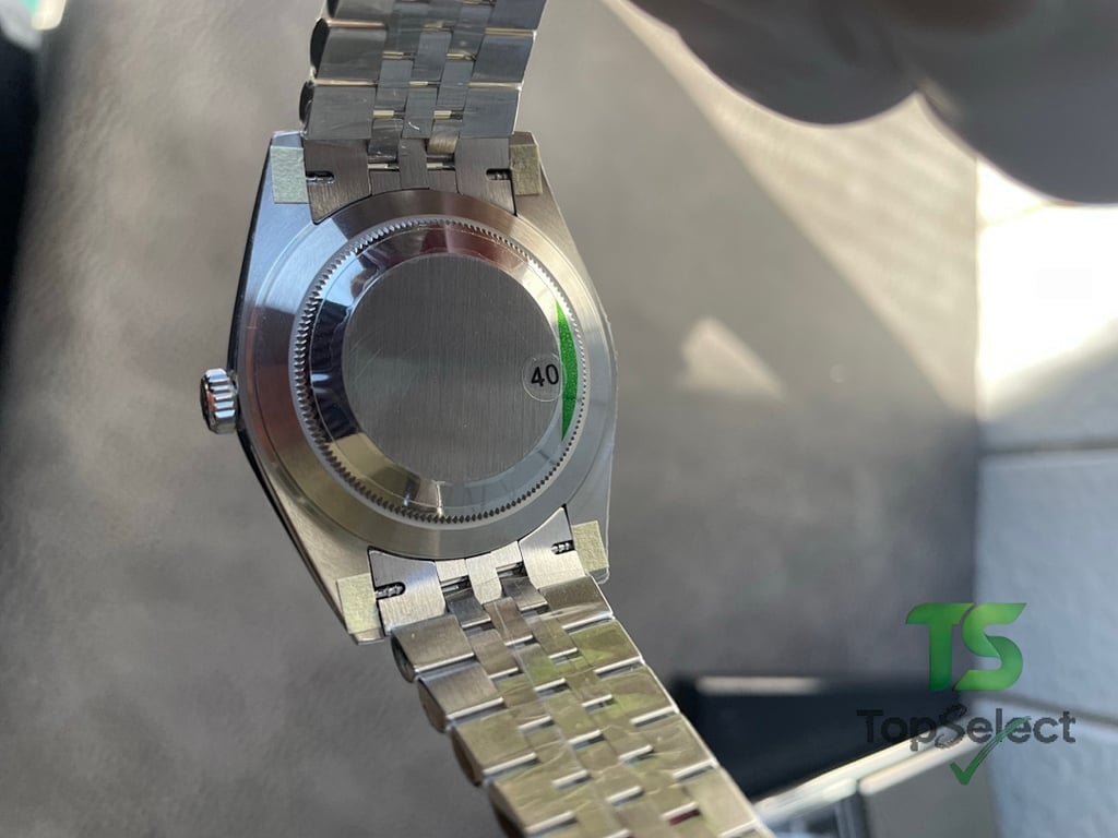 Rolex Datejust 41 Blue Roman Dial - 6