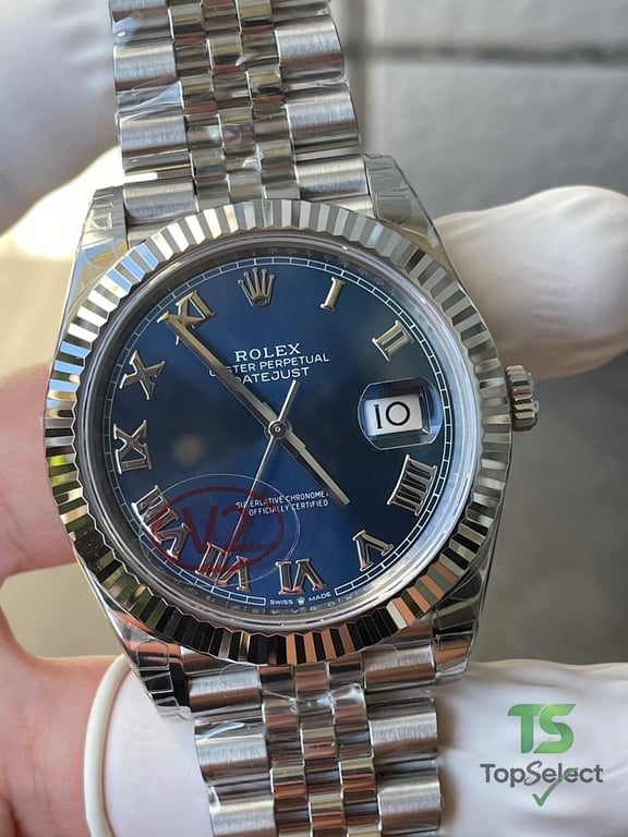 Rolex Datejust 41 Blue Roman Dial - 9