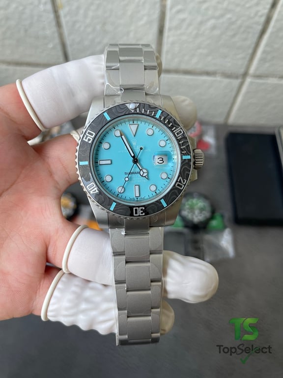 Rolex Submariner DiW Carbon Bezel Turquoise Dial - 11
