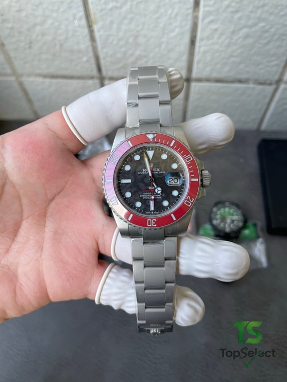 Rolex Submariner DiW Carbon Red Bezel - 12