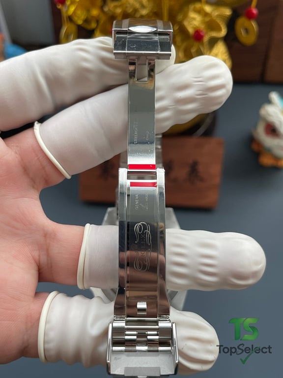 Rolex GMT-Master II Pepsi - 4