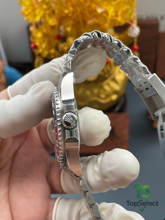 Rolex GMT-Master II Pepsi - 9