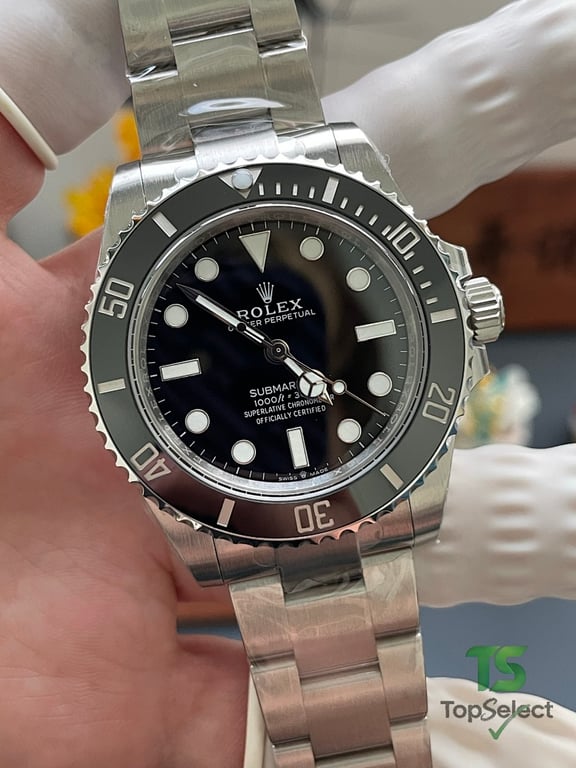 Rolex Submariner Date Black Dial Silver Steel - 6