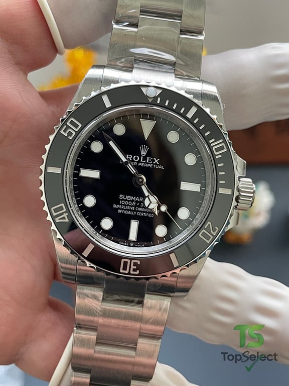 Rolex Submariner Date Black Dial Silver Steel - 9