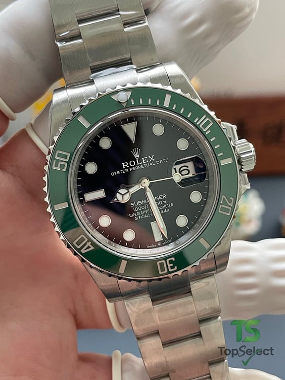 Rolex Submariner Date Green Bezel - 5