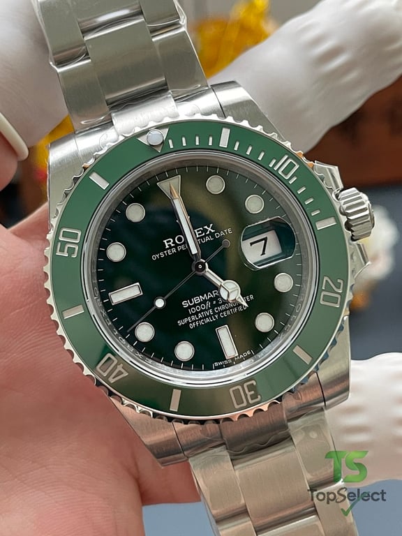 Rolex Submariner Date Green Bezel - 5