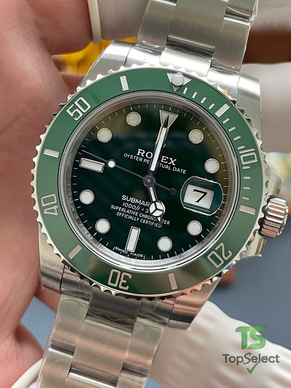 Rolex Submariner Date Green Bezel - 8