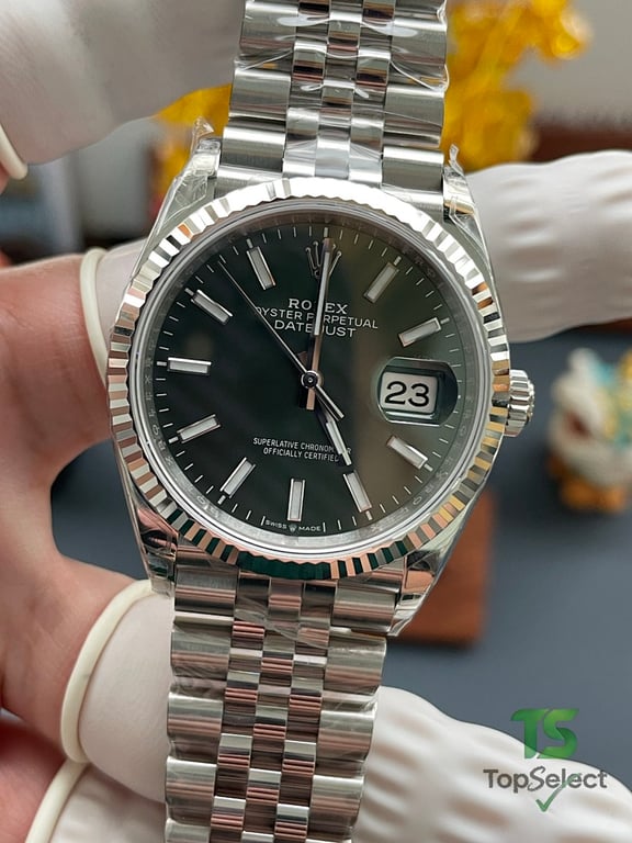 Rolex Datejust 41 Green Dial Jubilee - 6
