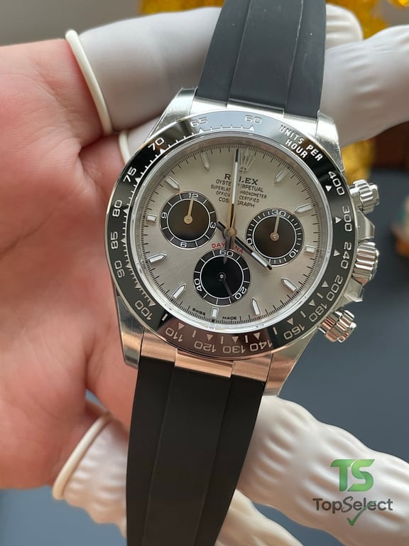 Rolex Cosmograph Daytona Silver Dial Black Rubber - 13