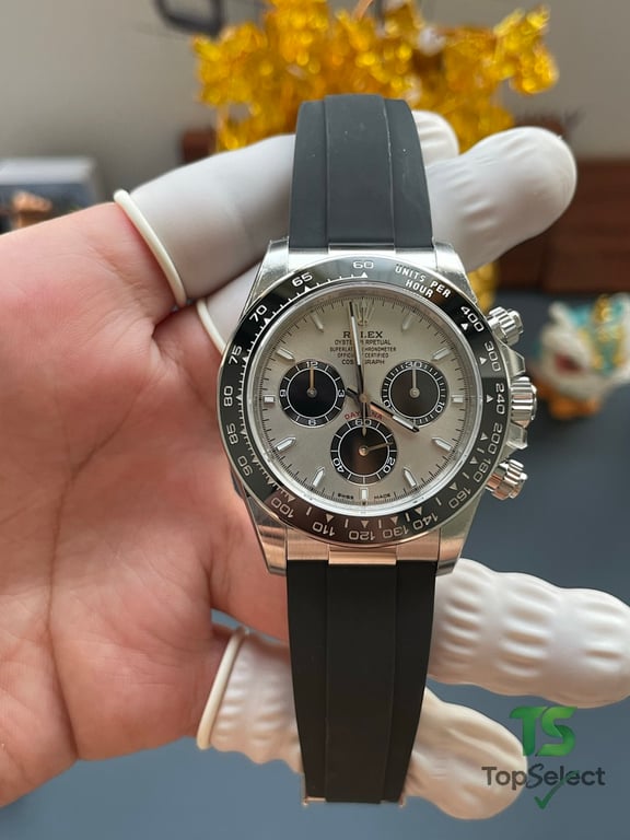 Rolex Cosmograph Daytona Silver Dial Black Rubber - 3