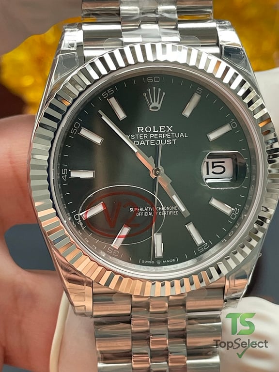 Rolex Datejust Green Dial Silver - 3