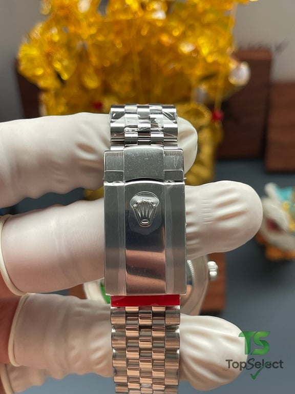 Rolex Datejust Green Dial Silver - 8