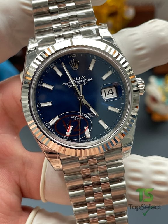 Rolex Datejust Blue Dial Jubilee - 18