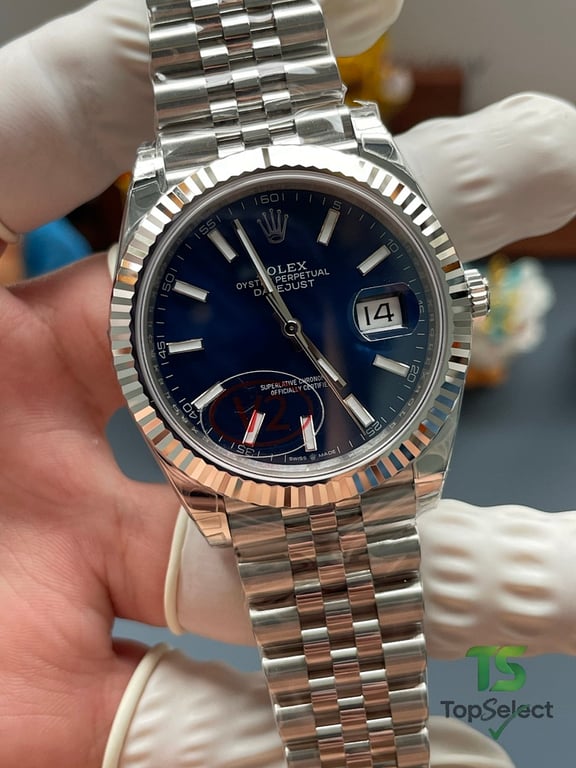 Rolex Datejust Blue Dial Jubilee - 24