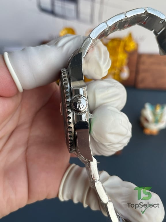 Rolex GMT-Master II Sprite Green Dial - 11