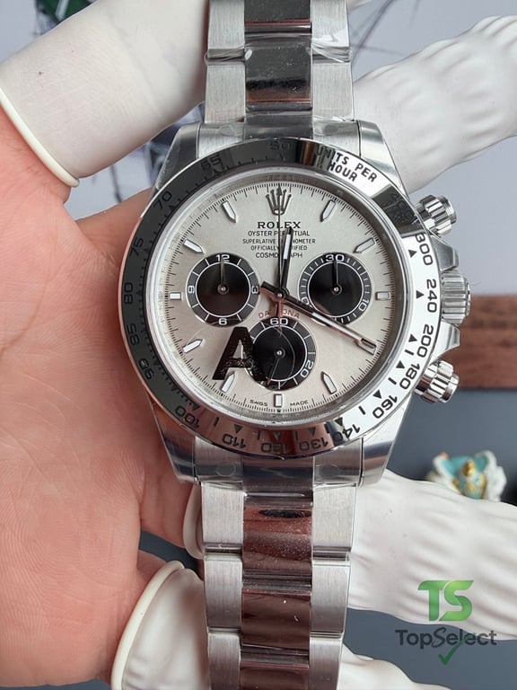Rolex Cosmograph Daytona Silver Dial - 8