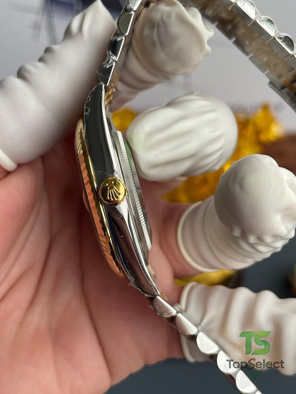 Rolex Datejust 41 Black Dial Two-Tone - 8