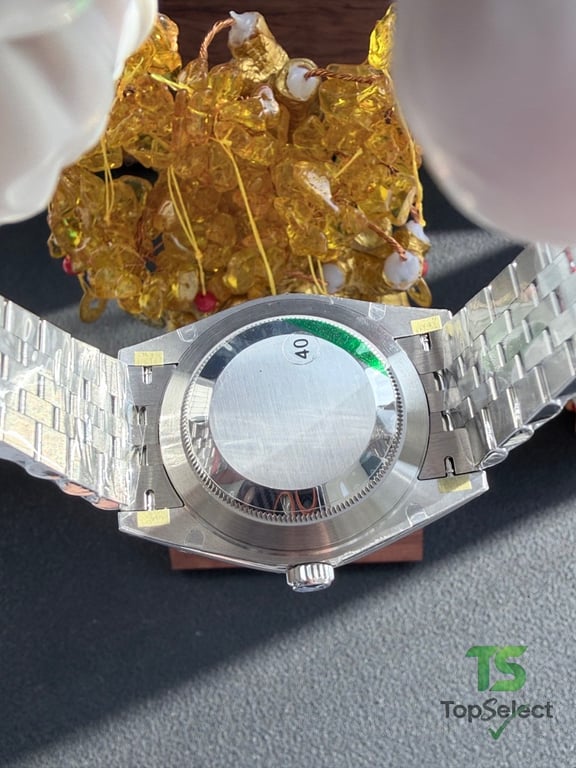 Rolex Datejust 41 Black Diamond Dial Jubilee - 4