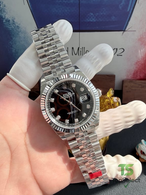 Rolex Datejust 41 Black Diamond Dial Jubilee - 8