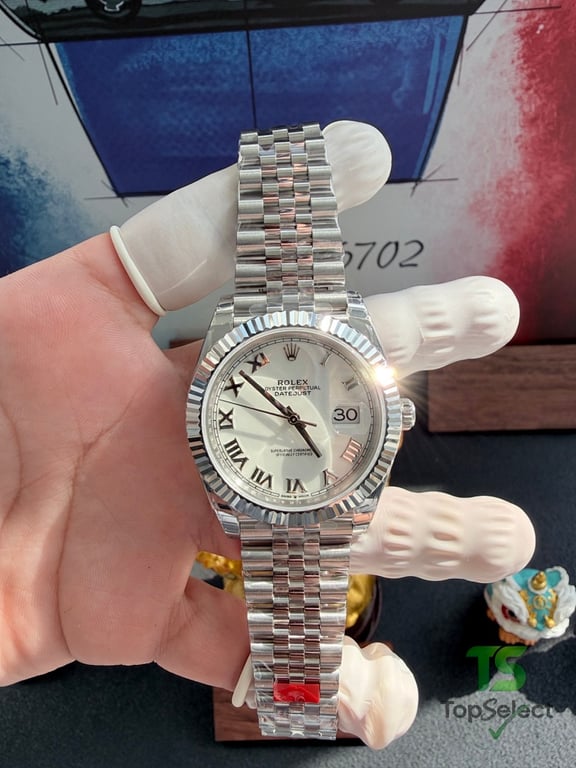 Rolex Datejust 41 White Roman Dial - 2
