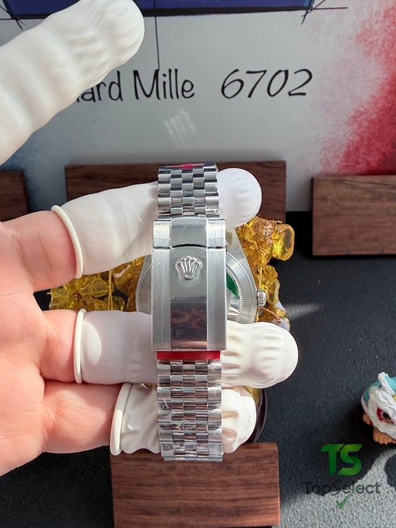 Rolex Datejust 41 White Roman Dial - 5