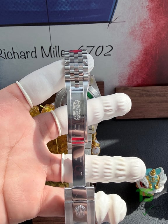 Rolex Datejust 41 White Roman Dial - 6