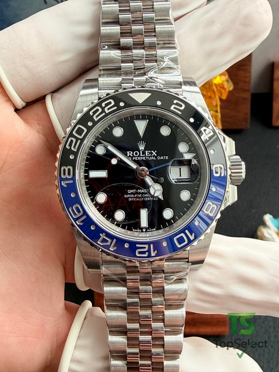 Rolex GMT-Master II Batgirl Blue Black Bezel - 12