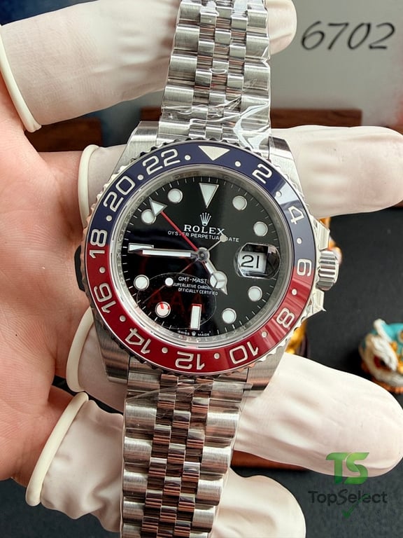 Rolex GMT-Master II Pepsi Jubilee Bracelet - 15