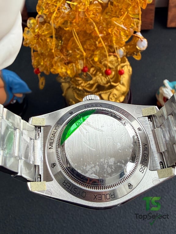 Rolex Milgauss Z-Blue Dial Green Crystal - 6