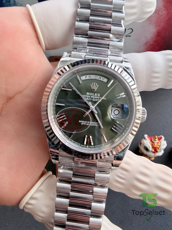 Rolex Day-Date Green Dial Silver - 18