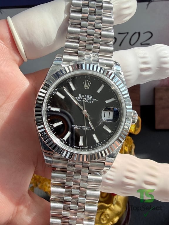 Rolex Datejust 41 Black Dial Jubilee - 11