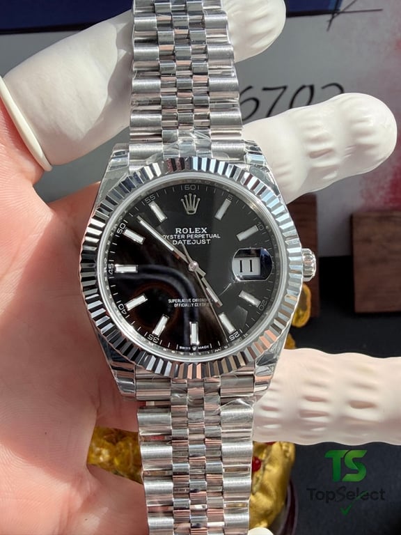Rolex Datejust 41 Black Dial Jubilee - 13