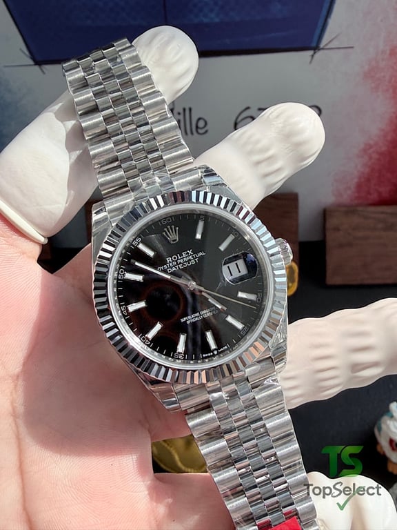 Rolex Datejust 41 Black Dial Jubilee - 19
