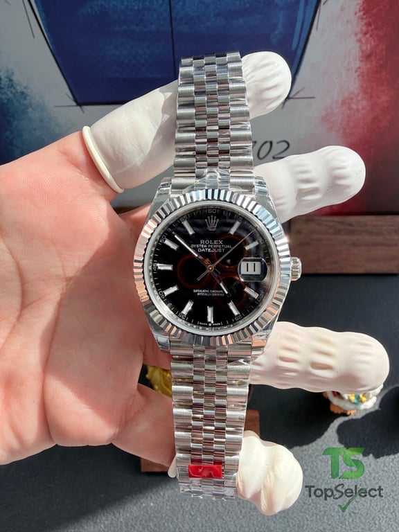 Rolex Datejust 41 Black Dial Jubilee - 3