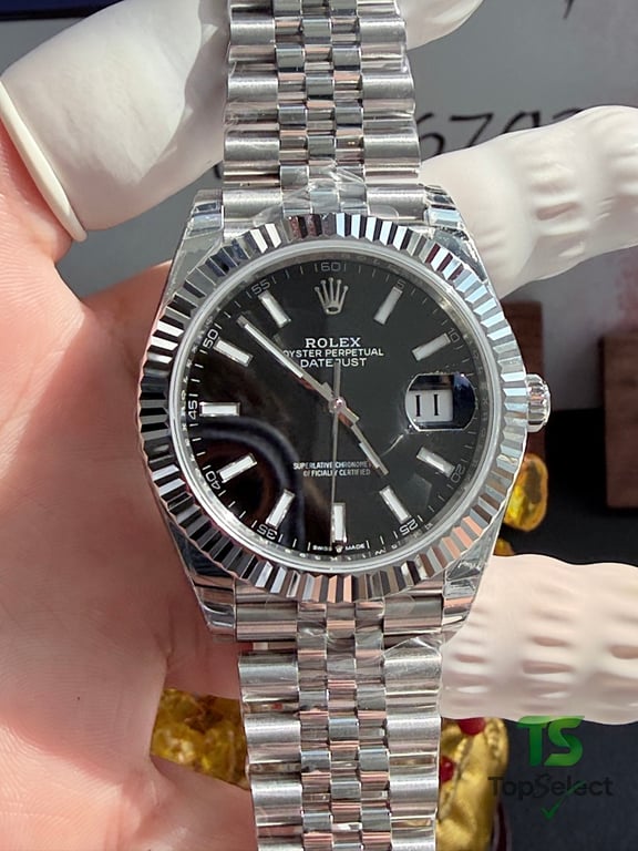 Rolex Datejust 41 Black Dial Jubilee - 9