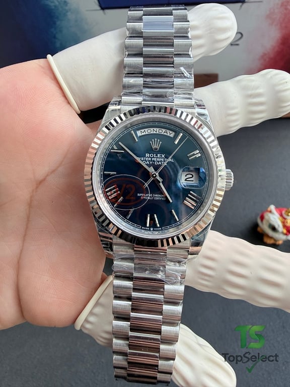 Rolex Day-Date Oyster Perpetual Blue Dial - 17