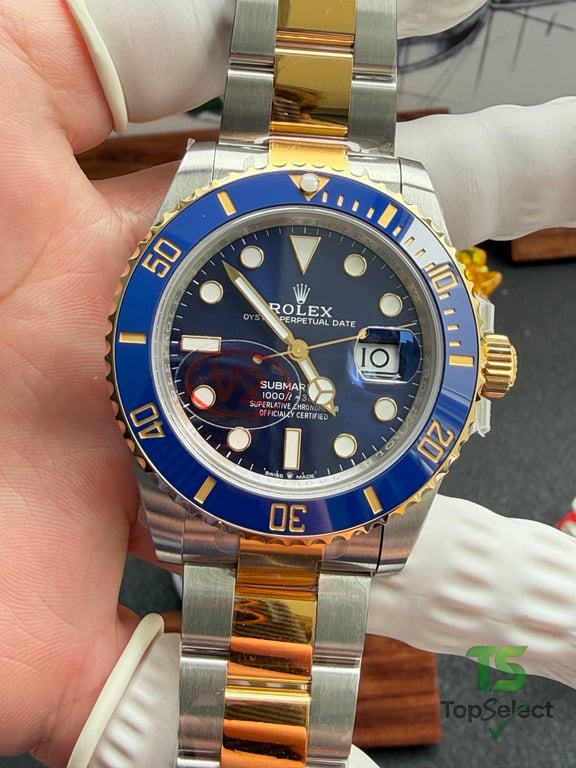 Rolex Submariner Date Blue Gold 41mm - 16