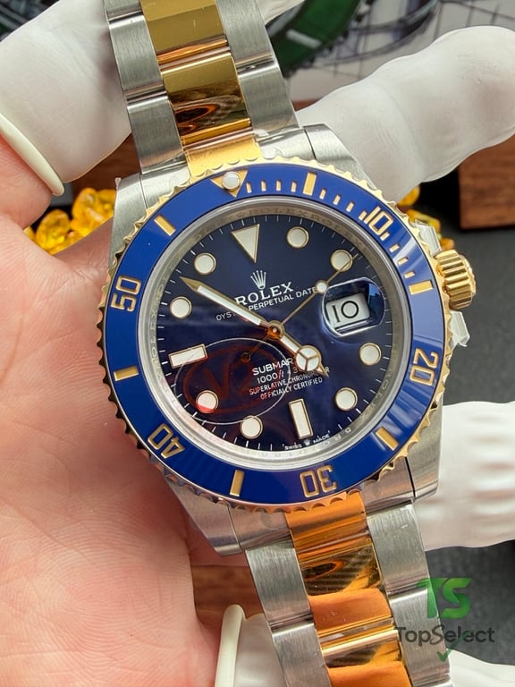 Rolex Submariner Date Blue Gold 41mm - 4