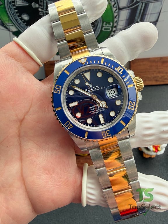 Rolex Submariner Date Blue Gold 41mm - 8