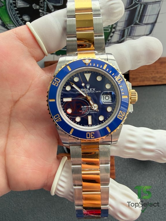 Rolex Submariner Date Blue Gold 41mm - 10