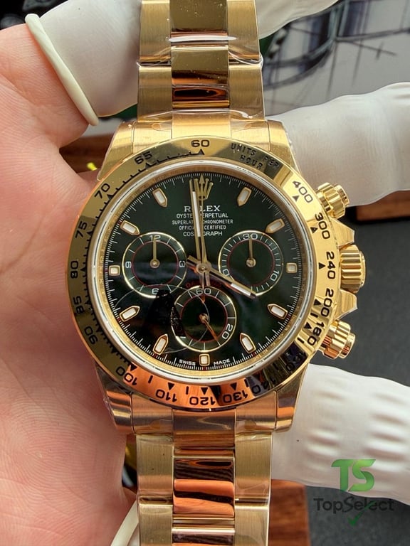 Rolex Cosmograph Daytona Gold Green Dial - 16