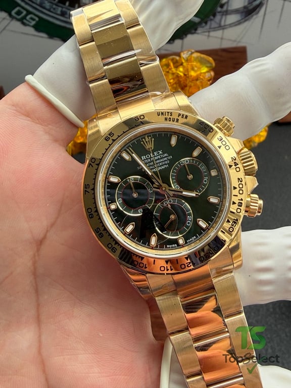 Rolex Cosmograph Daytona Gold Green Dial - 3