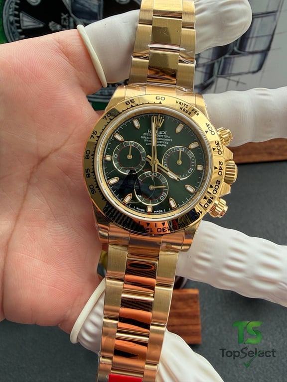 Rolex Cosmograph Daytona Gold Green Dial - 24