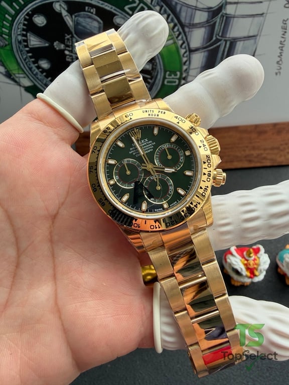 Rolex Cosmograph Daytona Gold Green Dial - 30