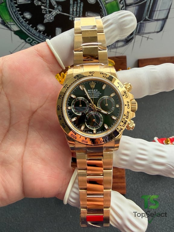 Rolex Cosmograph Daytona Gold Green Dial - 31