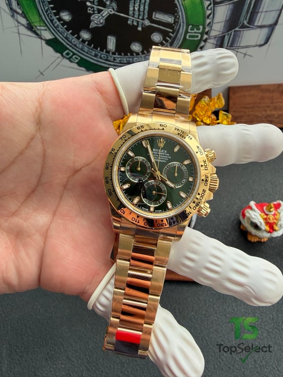 Rolex Cosmograph Daytona Gold Green Dial - 32